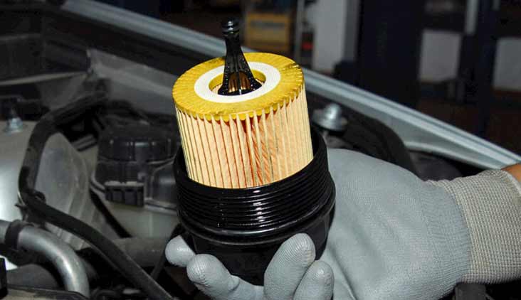 cambiar el filtro de gasolina