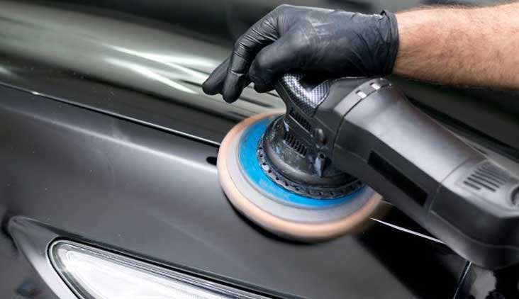 cómo pulir un carro